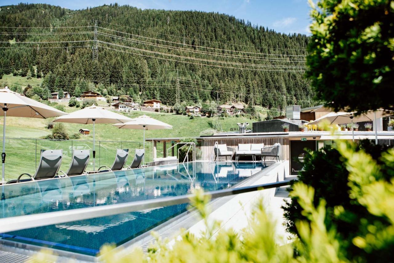 Hotel Arlmont Sankt Anton am Arlberg Buitenkant foto