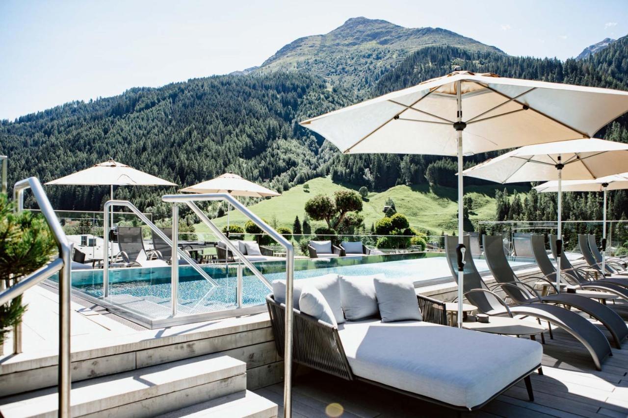 Hotel Arlmont Sankt Anton am Arlberg Buitenkant foto