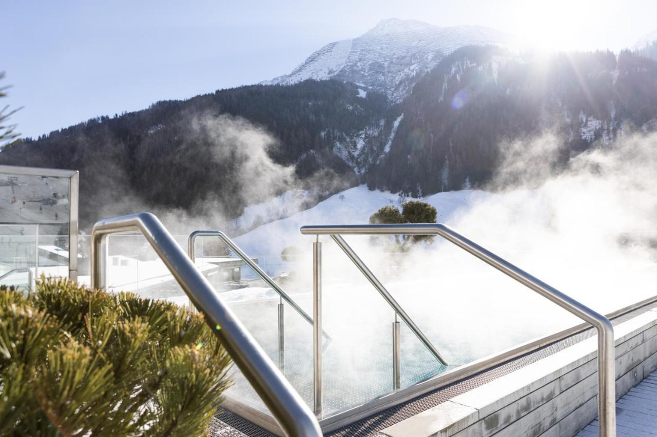 Hotel Arlmont Sankt Anton am Arlberg Buitenkant foto